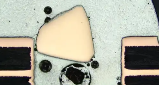 焊點內部空洞與缺陷檢測